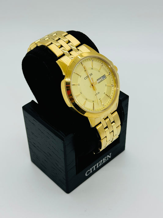 Citizen Champagne Dial Men's Watch